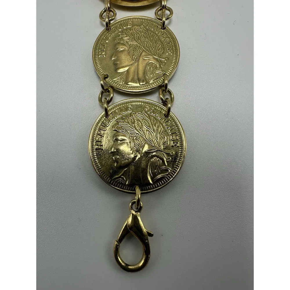 Moderne Faux French Gold Coin Ladies MOP Watch New Battery 37MM 7.5